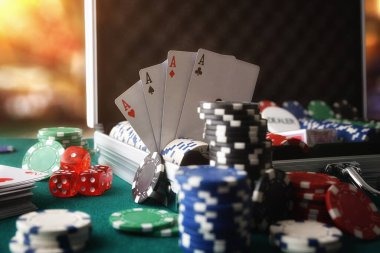 Live dealer blackjack with multi-camera setup